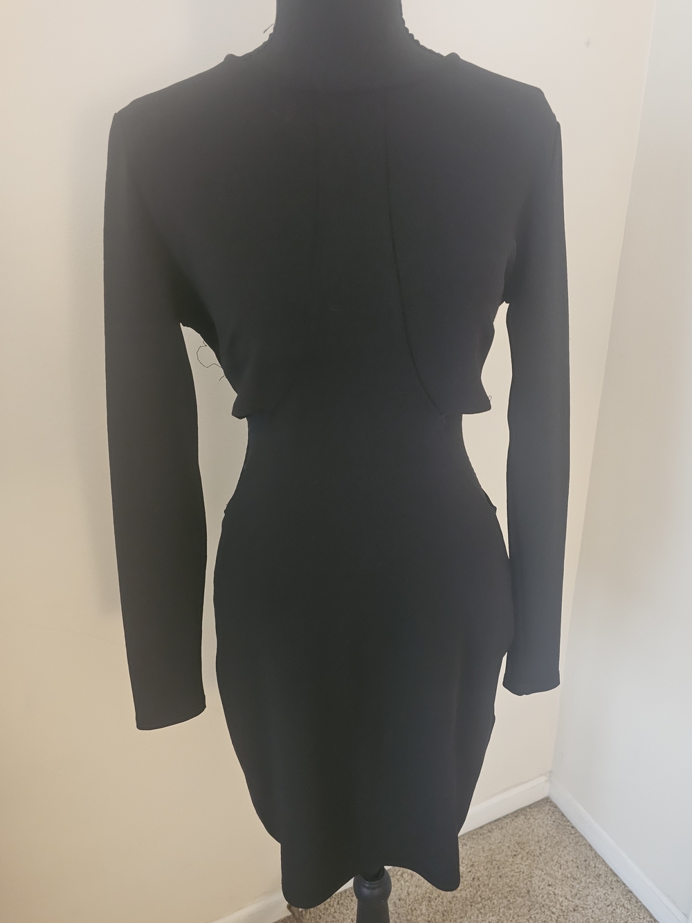 Women's Black Long-Sleeve Cutout Bodycon Dress